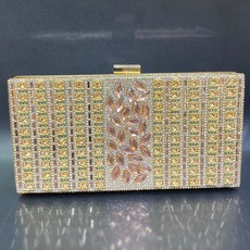 Clutch purse